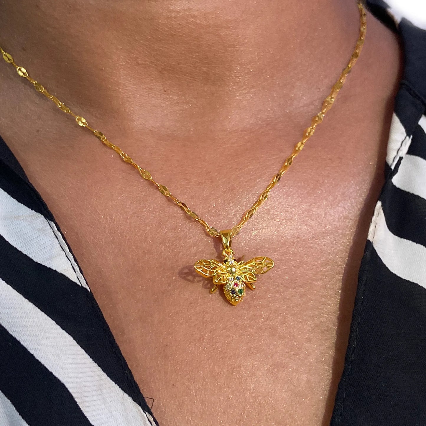 Bee Gold Pendant Necklace