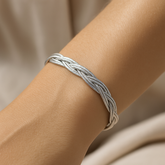 Braided Silver Bracelet for Women – Elegant, Anti-Tarnish Jewelry