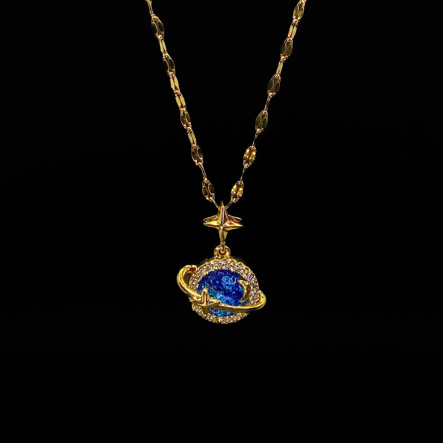 Celestial Halo – Gold Pendant Necklace - Everray.in