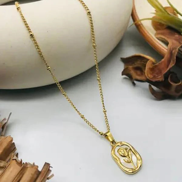 White Rose Necklace