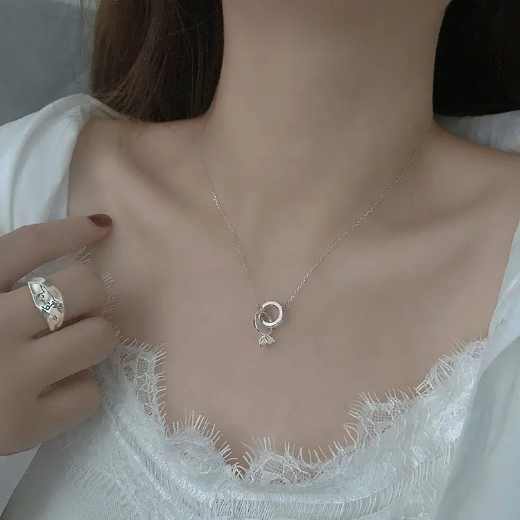 Eternal_Vows_Pendant_Necklace-Everray