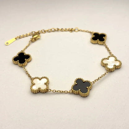 3 in 1 Reversible Clover Bracelet B/W y everray on a white background