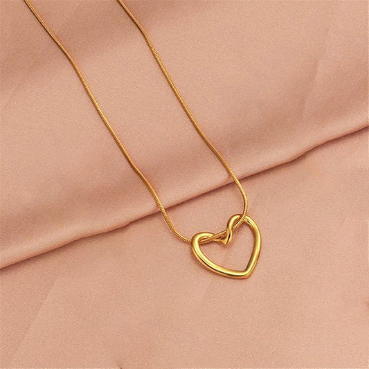 Lover Necklace