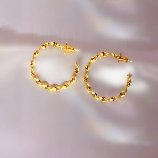 Gold-Plated Twisted Hoop Earrings – Lightweight Daily Wear | Hypoallergenic & Anti-Tarnish